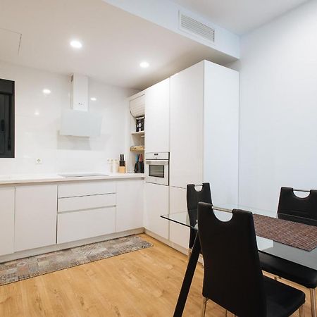 Apartamento estelar con piscina y garaje nervión Sevilha Exterior foto