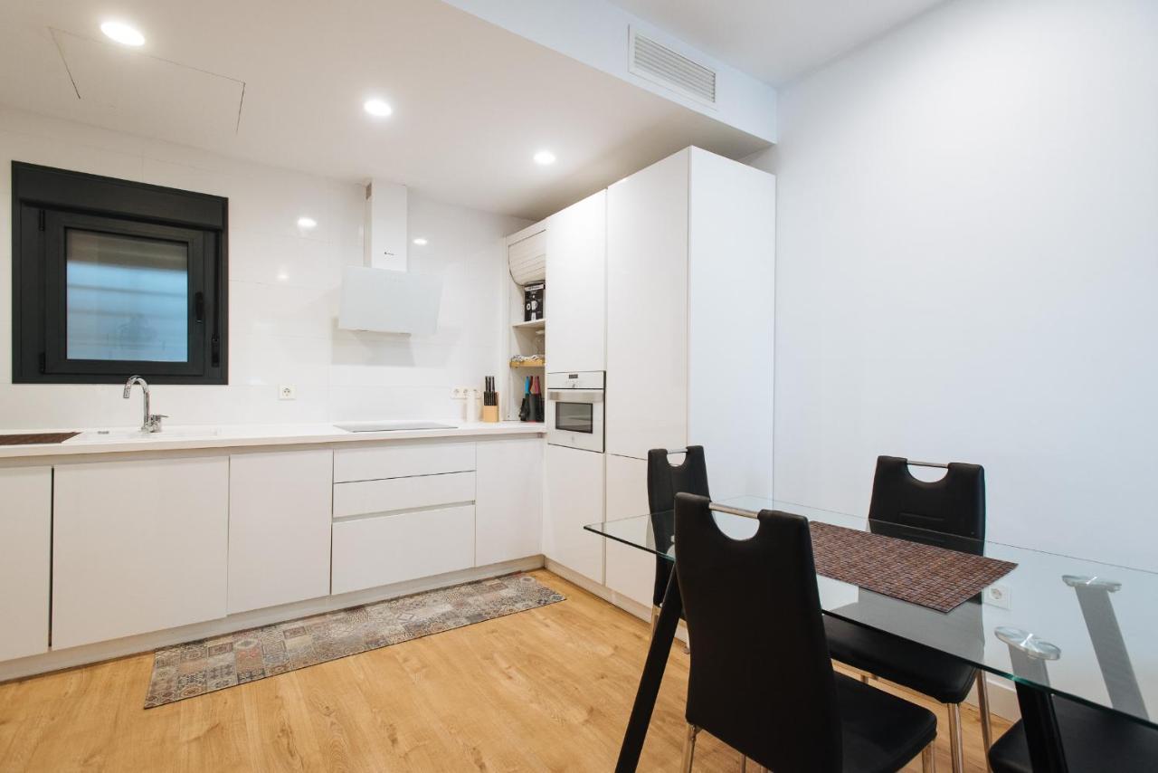 Apartamento estelar con piscina y garaje nervión Sevilha Exterior foto