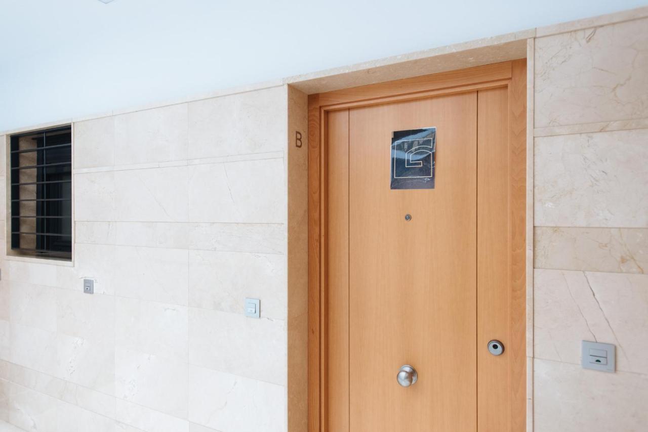 Apartamento estelar con piscina y garaje nervión Sevilha Exterior foto