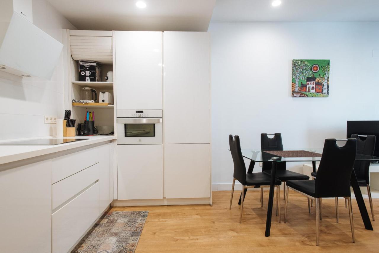 Apartamento estelar con piscina y garaje nervión Sevilha Exterior foto